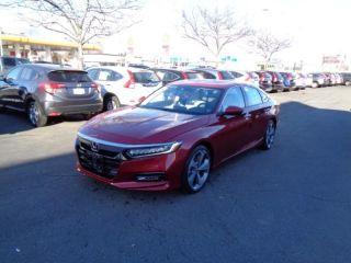 Used 2018 Honda Accord Touring in Lynn, Massachusetts