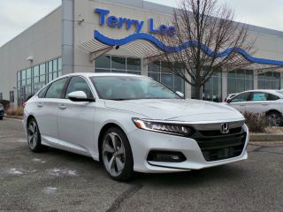 Used 2018 Honda Accord Touring in Avon, Indiana