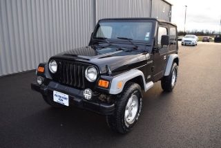Used 2001 Jeep Wrangler SE in Fulton, Missouri