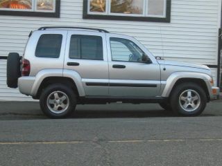 Used 2005 Jeep Liberty Renegade in Bridgeport, Connecticut