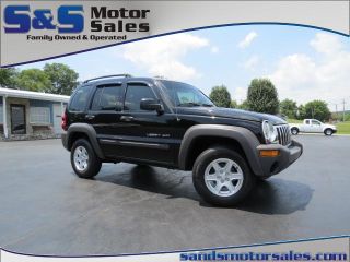 Used 2002 Jeep Liberty Sport in Hartsville, Tennessee