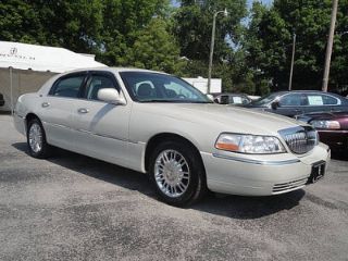 Used 2007 Lincoln Town Car Signature Limited in Chattanooga, Tennessee