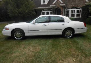 Used 2007 Lincoln Town Car Signature Limited in Columbia, Tennessee