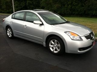 Used 2008 Nissan Altima SL in Decatur, Illinois
