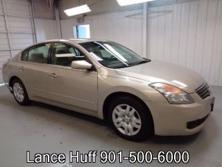 Used 2009 Nissan Altima S in Memphis, Tennessee