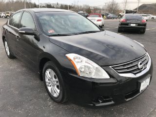 Used 2011 Nissan Altima SL in Smithfield, Rhode Island