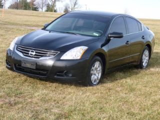 Used 2010 Nissan Altima S in Lexington, Kentucky