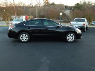 Used 2010 Nissan Altima S in Laurens, South Carolina