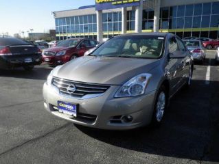 Used 2012 Nissan Altima in Glencoe, Illinois
