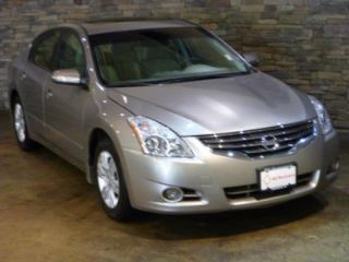 Used 2012 Nissan Altima S in Mattoon, Illinois