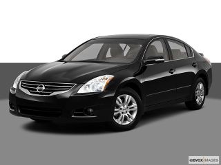 Used 2010 Nissan Altima in Bloomington, Indiana