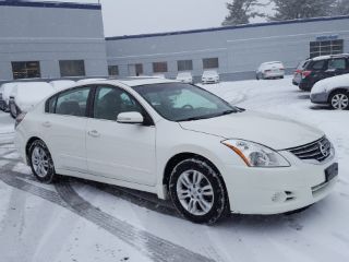 Used 2010 Nissan Altima SL in Pittsburgh, Pennsylvania