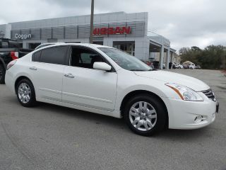 Used 2011 Nissan Altima S in Jacksonville, Florida