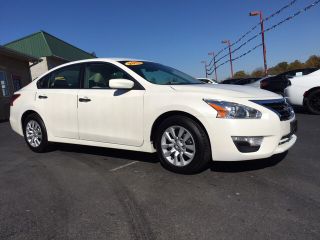 Used 2013 Nissan Altima S in Harrodsburg, Kentucky