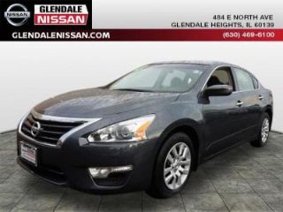 Used 2013 Nissan Altima S in Glendale Heights, Illinois