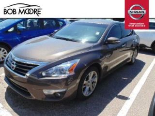 Used 2015 Nissan Altima SV in Norman, Oklahoma