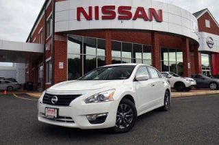 Used 2015 Nissan Altima S in Charlottesville, Virginia