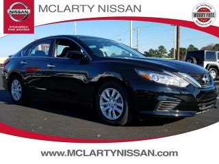 Used 2017 Nissan Altima S in Little Rock, Arkansas