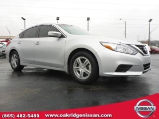 Used 2017 Nissan Altima in Oak Ridge, Tennessee