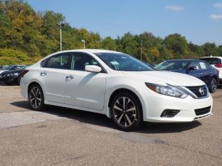 Used 2017 Nissan Altima SR in Zelienople, Pennsylvania