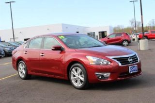 Used 2014 Nissan Altima SL in Rochester, New York