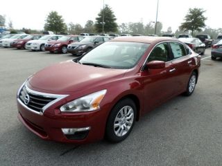Used 2015 Nissan Altima S in Auburn, Alabama