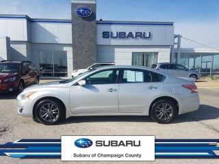 Used 2015 Nissan Altima S in Champaign, Illinois