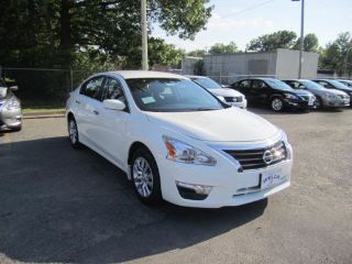 Used 2015 Nissan Altima SV in Pine Bluff, Arkansas