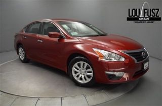 Used 2015 Nissan Altima S in Saint Louis, Missouri