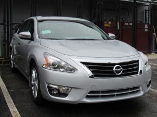 Used 2015 Nissan Altima SL in Savannah, Georgia