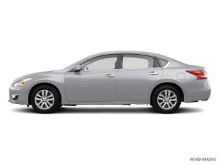 Used 2013 Nissan Altima S in Mission Hills, California