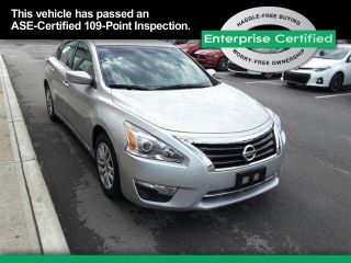 Used 2015 Nissan Altima S in Indianapolis, Indiana