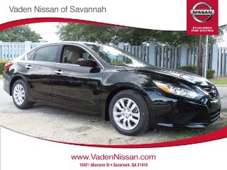Used 2016 Nissan Altima S in Savannah, Georgia