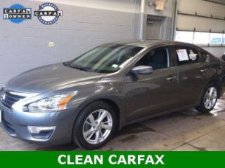 Used 2014 Nissan Altima SV in Greenfield, Wisconsin