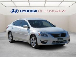 Used 2014 Nissan Altima SV in Longview, Texas