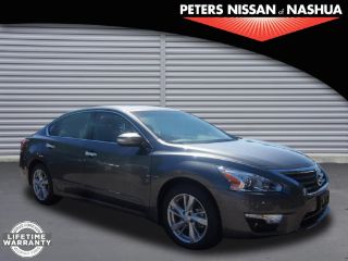 Used 2015 Nissan Altima SV in Nashua, New Hampshire