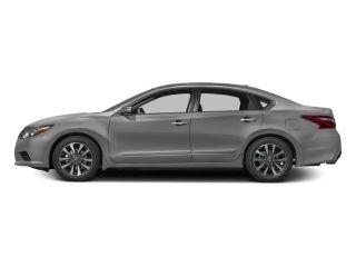 Used 2016 Nissan Altima SL in Milwaukee, Wisconsin