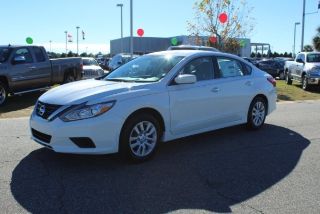 Used 2016 Nissan Altima S in Albany, Georgia