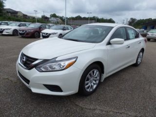 Used 2016 Nissan Altima S in Laurel, Mississippi
