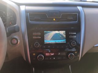 Used 2015 Nissan Altima SV in Lynnfield, Massachusetts