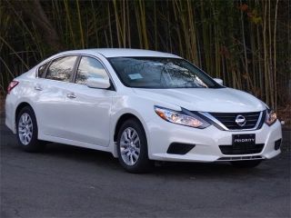 Used 2017 Nissan Altima S in Vienna, Virginia