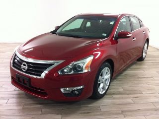 Used 2013 Nissan Altima SL in Florissant, Missouri