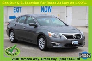 Used 2014 Nissan Altima S in Green Bay, Wisconsin