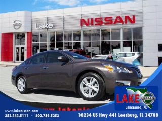 Used 2015 Nissan Altima SV in Leesburg, Florida