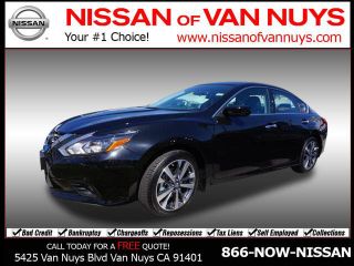 Used 2016 Nissan Altima in Van Nuys, California