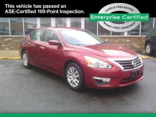 Used 2014 Nissan Altima S in Charleston, West Virginia