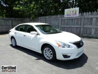 Used 2015 Nissan Altima S in Springfield, Missouri