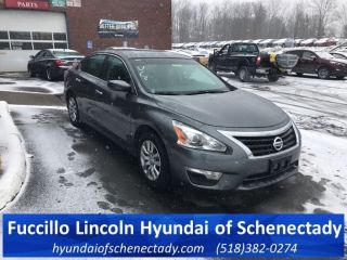 Used 2015 Nissan Altima S in Schenectady, New York