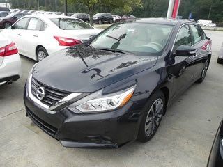 Used 2016 Nissan Altima SV in Columbia, South Carolina