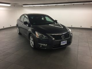 Used 2013 Nissan Altima SV in Warwick, Rhode Island